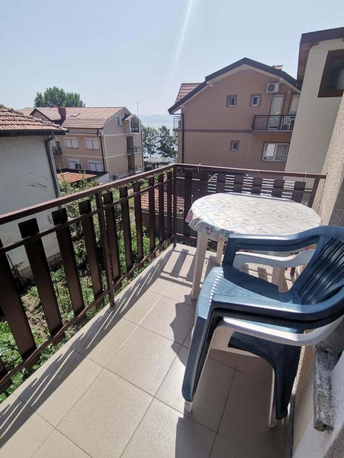 Guesthouse Zimovski Pestani Exterior photo
