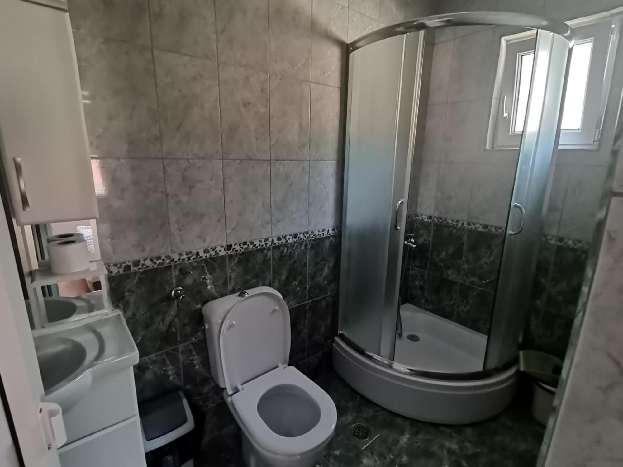 Guesthouse Zimovski Pestani Exterior photo